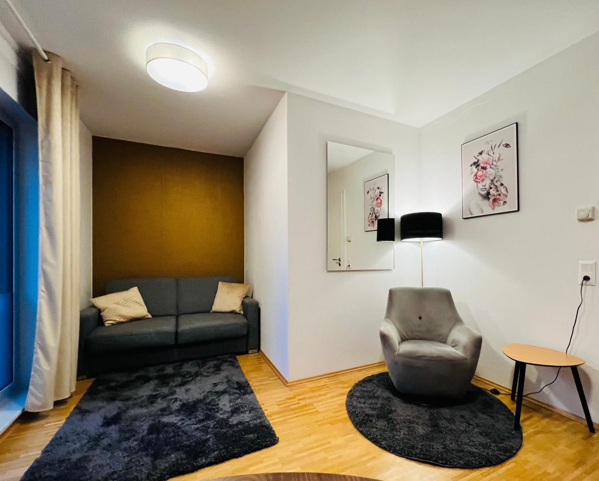 Stylish Apartment Naehe Hbf-Tiefgarage-Lift Hannover Kültér fotó